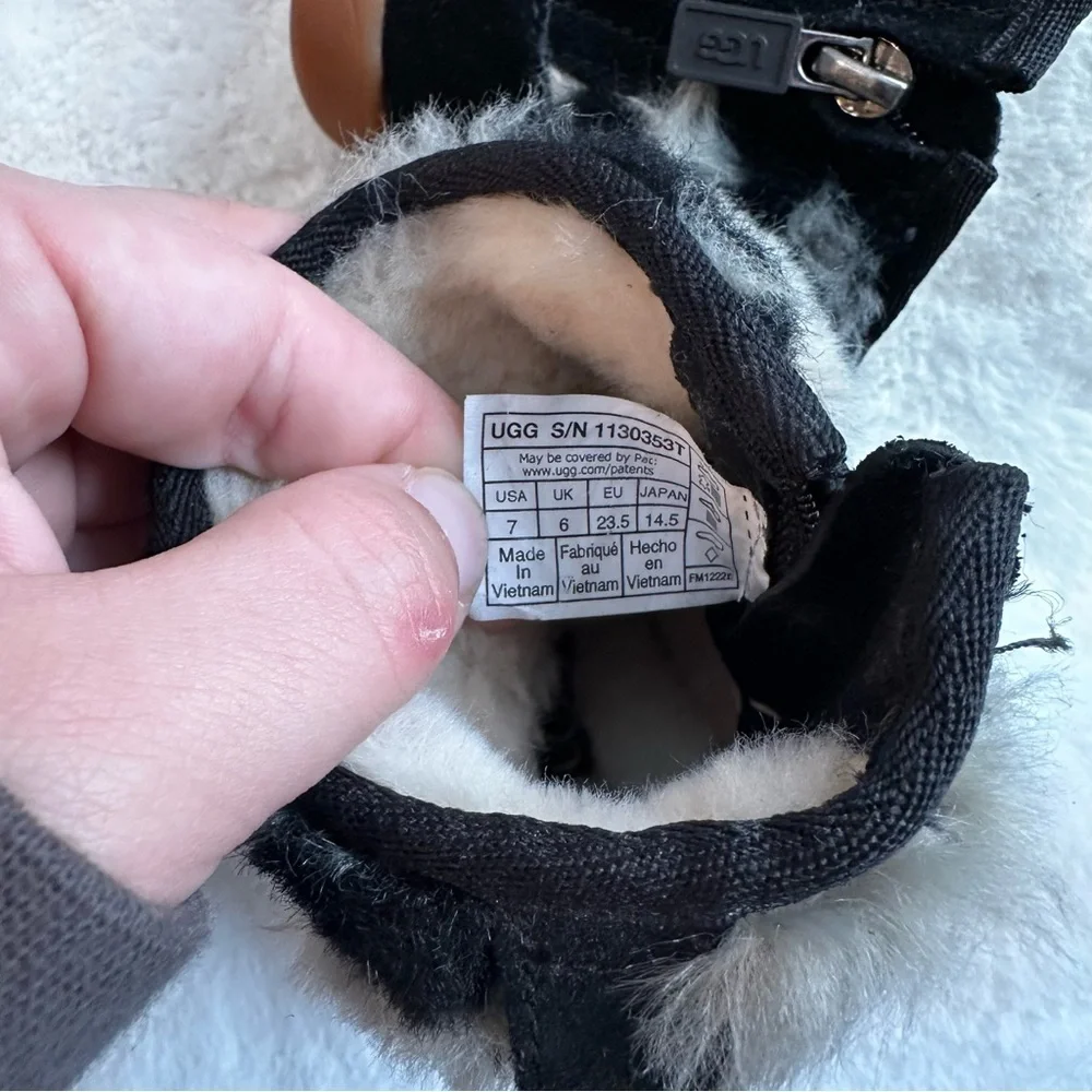 Ugg Toddler Panda Stuffie Bootie Size 7